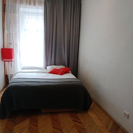Квартира На Кулиша 41 Lviv Exteriör bild