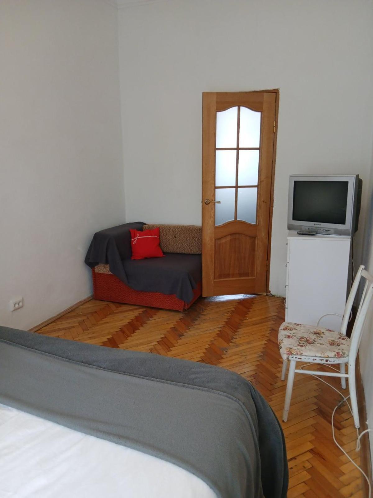 Квартира На Кулиша 41 Lviv Exteriör bild